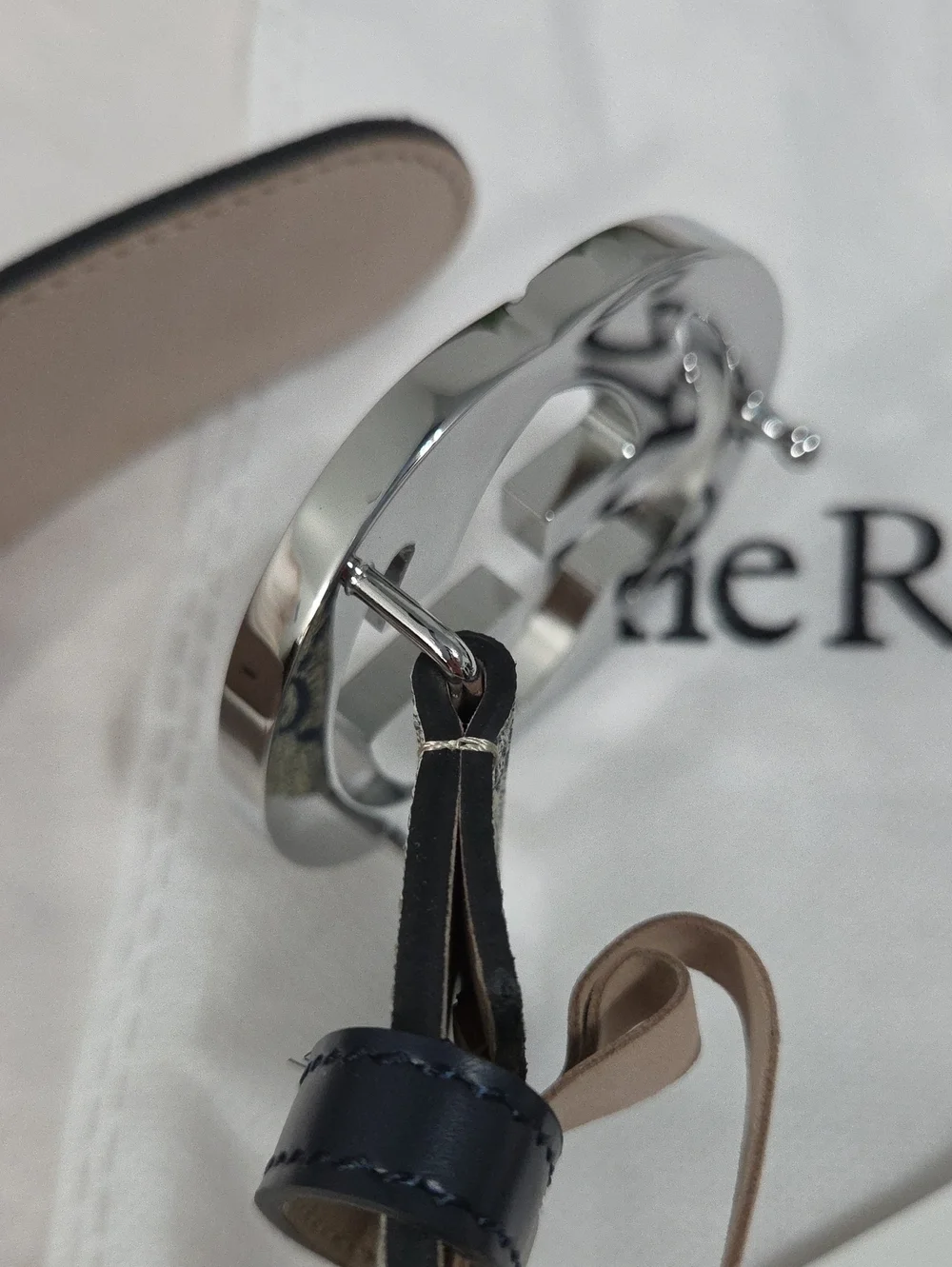 Gucci GG Supreme Monogram Belt with Silver Double G Buckle Beige/Navy